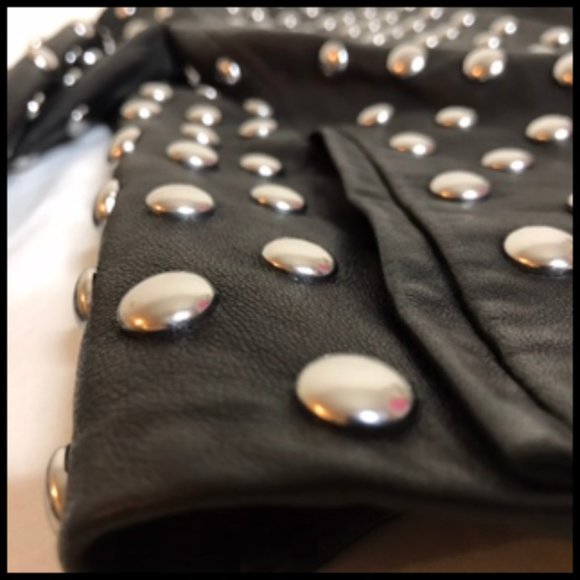 Diane Von Furstenberg Kate Soft Leather Covered With Silver Tone Dome Studs Sz 4 - Picture 16 of 16